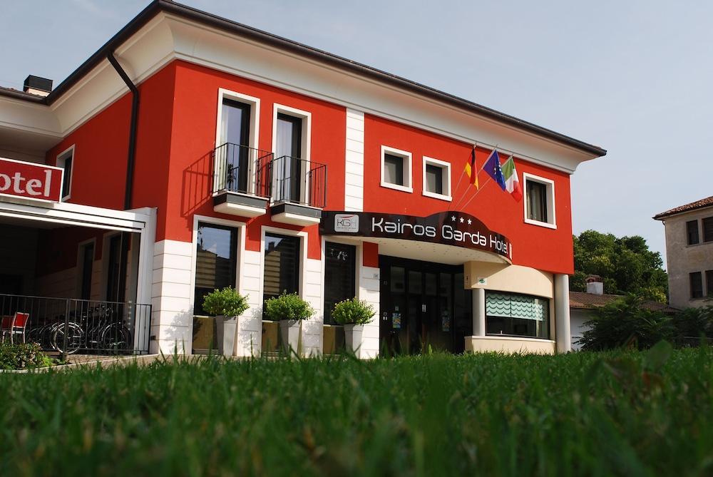 Kairos Garda Hotel Castelnuovo del Garda Exteriör bild
