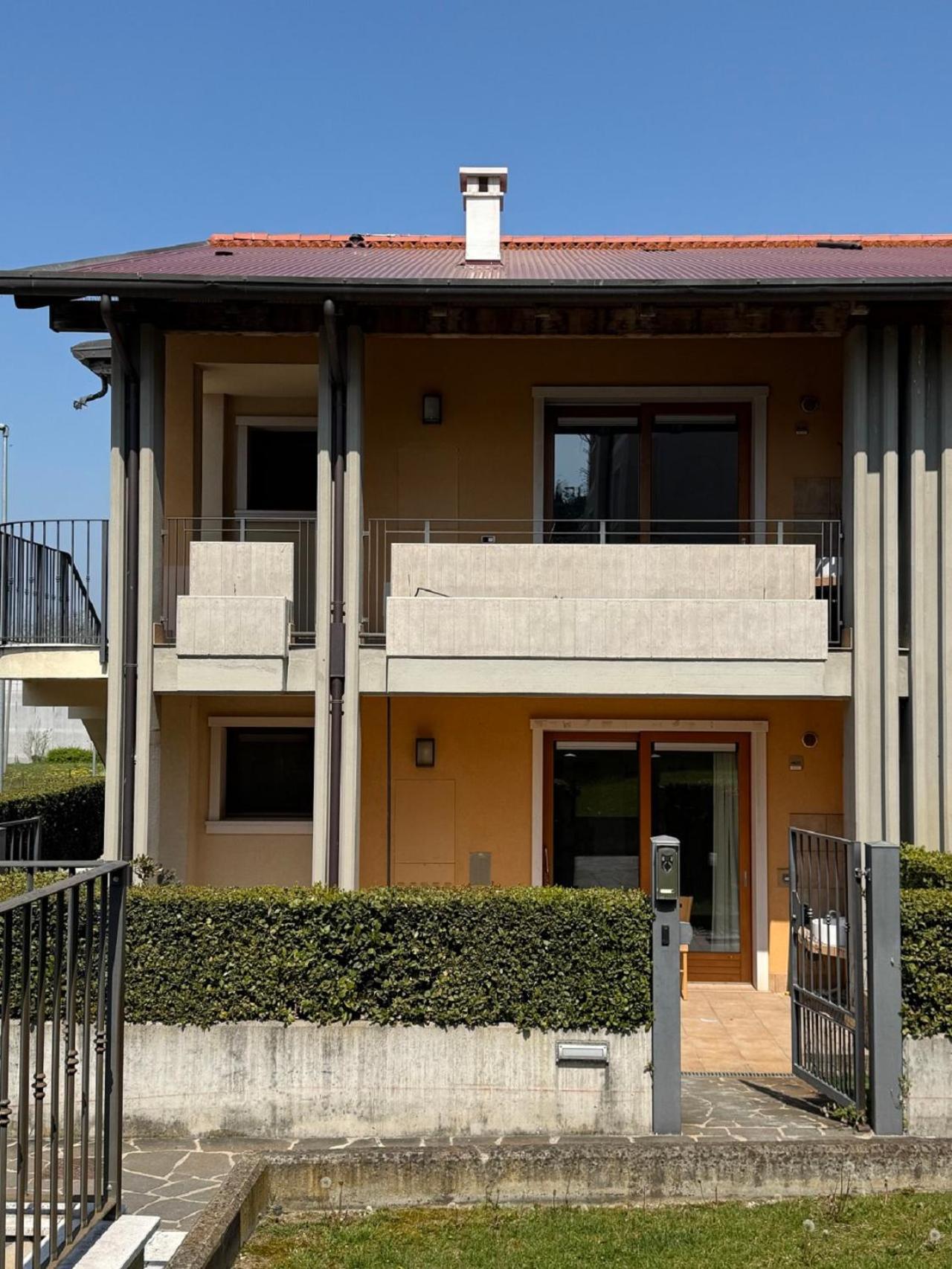 Kairos Garda Hotel Castelnuovo del Garda Exteriör bild